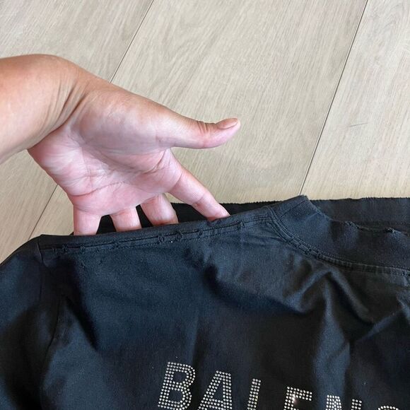BALENCIAGA unisex black distress shirt size m - Picture 9 of 14